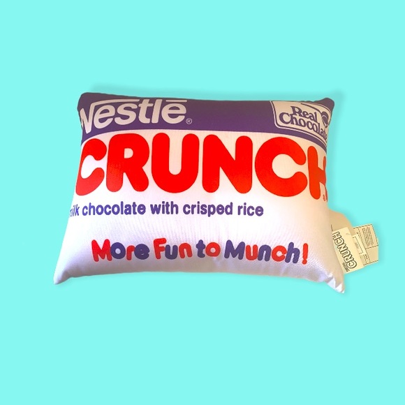 BRAND NEW unused decorative plush nestle pillow! - Picture 3 of 3